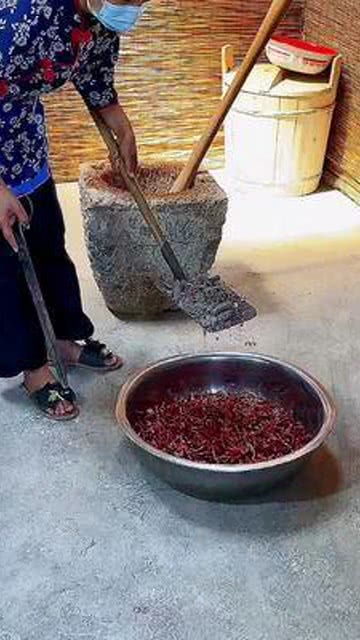 草木灰糊辣椒面 