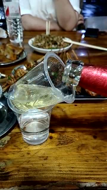 啤酒松土的正确方法;啤酒十红糖十尿素