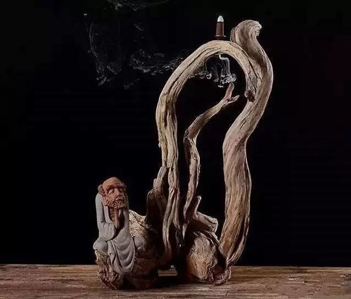 废弃的枯木树根中,藏着无限禅意